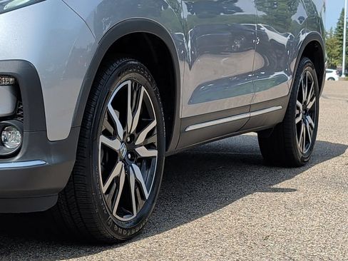 Used 2019 Honda Pilot Touring image 43