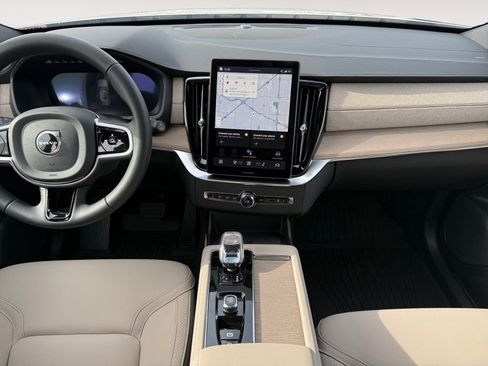 New 2026 Volvo XC90 B5 Plus image 10