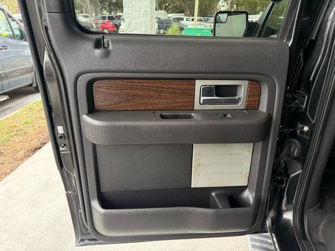 Used 2014 Ford F150 Lariat w/ Equipment Group 502A Luxury image 5