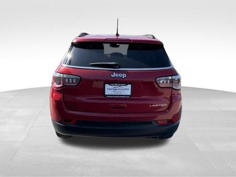 Used 2019 Jeep Compass Limited FWD image 10
