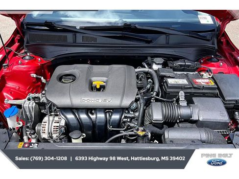 Used 2022 Kia Forte LXS w/ LXS Technology Package FWD image 8