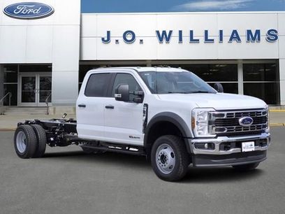 New 2026 Ford F550 4x4 Crew Cab Super Duty w/ XL Chrome Package
