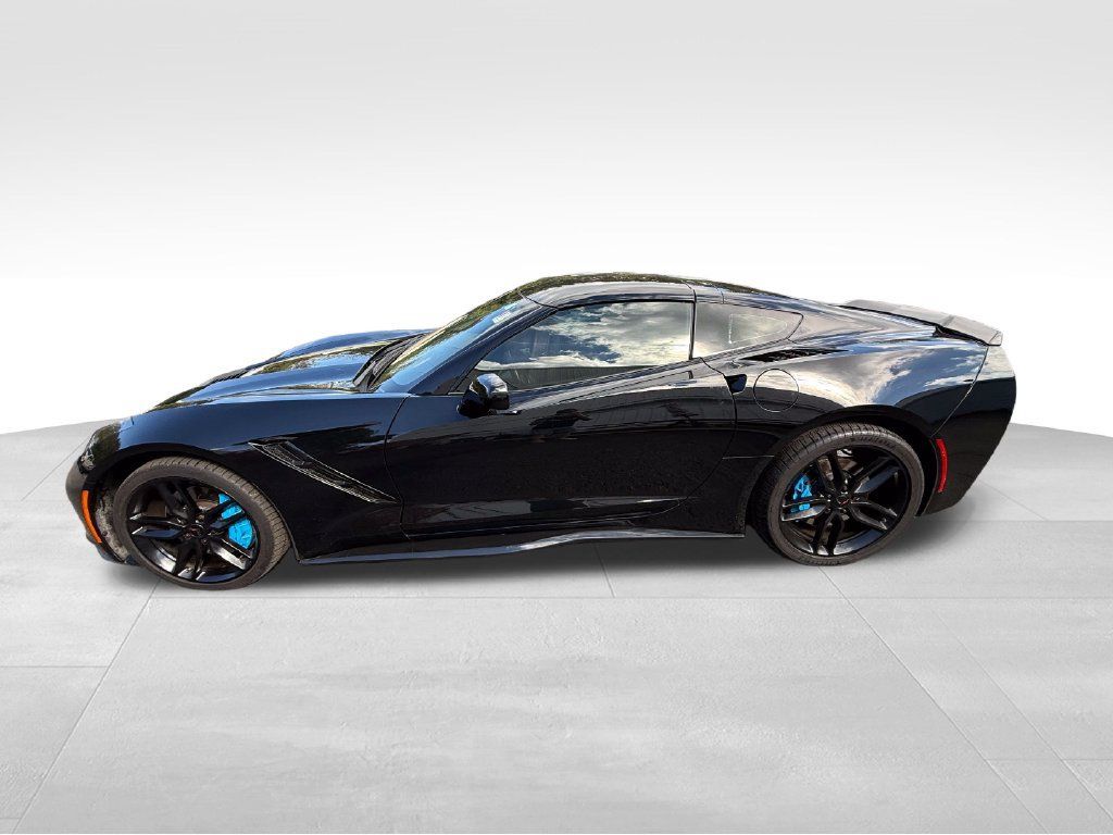 Used 2016 Chevrolet Corvette Stingray Coupe w/ Carbon Flash Badge Package RWD image 3