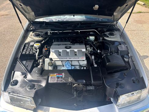 Used 1998 Cadillac Eldorado Touring w/ Safety/Security Pkg image 25