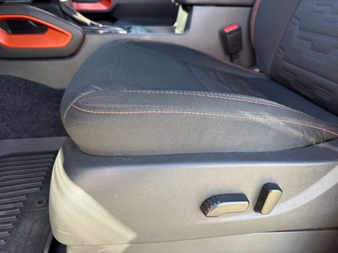 Used 2024 Nissan Frontier Pro-X w/ Pro Convenience Package image 12