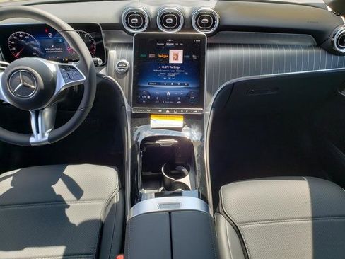 New 2025 Mercedes-Benz GLC 300 GLC 300 image 18