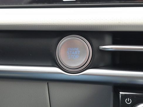 New 2026 Hyundai Tucson SEL image 12