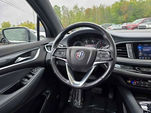 Used 2023 Buick Enclave Essence w/ Experience Buick Package image 10