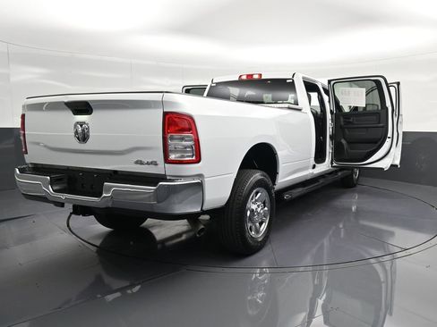 Used 2024 RAM 2500 Tradesman w/ Chrome Appearance Group AWD/4WD image 40
