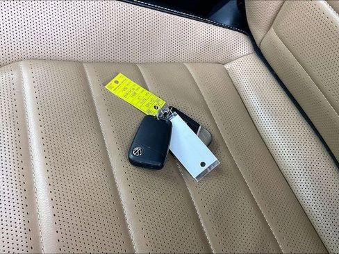 Used 2023 Volkswagen Atlas Cross Sport SEL Premium R-Line image 14