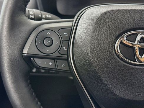 Certified 2025 Toyota RAV4 Limited w/ Advanced Technology Package AWD/4WD image 18