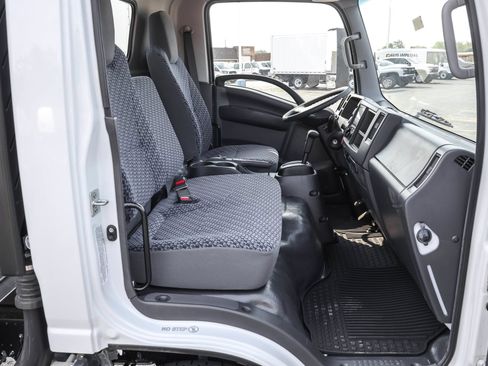New 2025 Chevrolet Low Cab Forward 5500XG RWD image 37