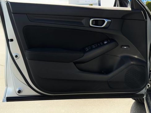 Certified 2025 Honda Civic Sport image 13