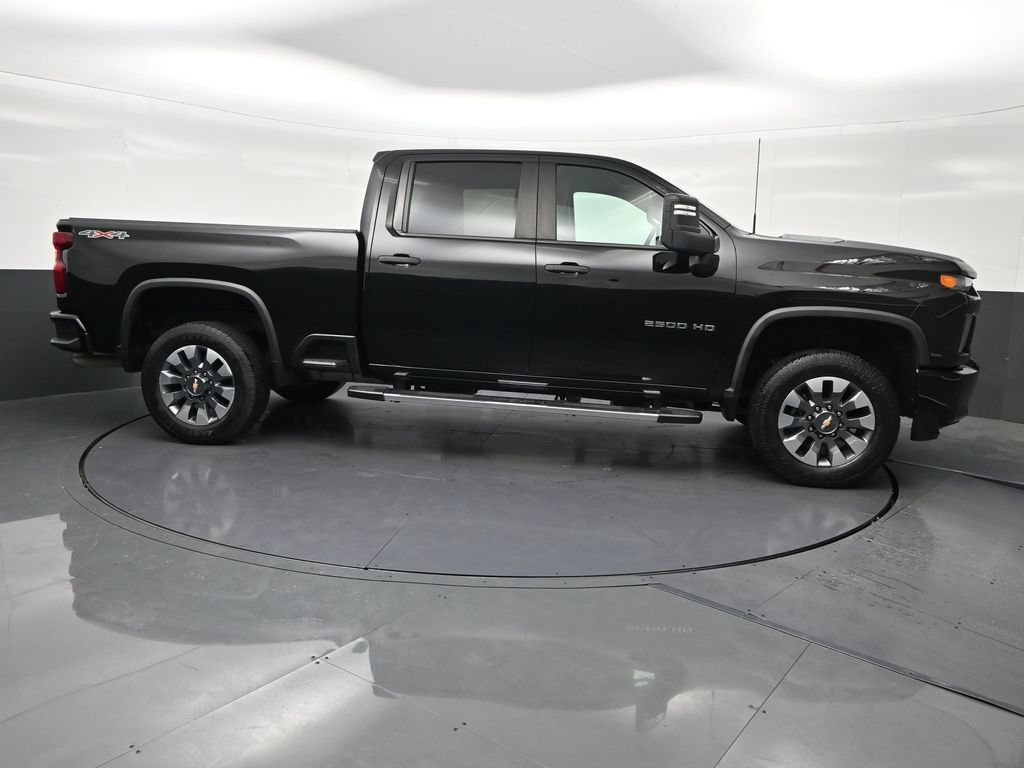 Used 2022 Chevrolet Silverado 2500 Custom w/ Custom Convenience Package AWD/4WD image 7