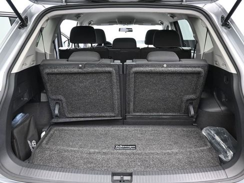 Used 2022 Volkswagen Tiguan S FWD image 28