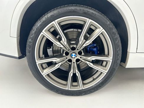 Used 2023 BMW X5 M50i w/ Executive Package image 32