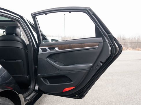 Used 2015 Hyundai Genesis 3.8 w/ Option Group 04 image 51