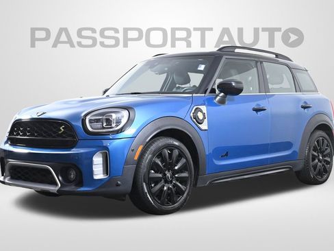 Certified 2023 MINI Cooper Countryman SE w/ Storage Package image 1