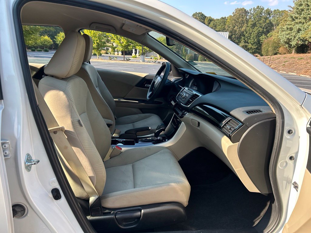 Used 2016 Honda Accord LX image 45