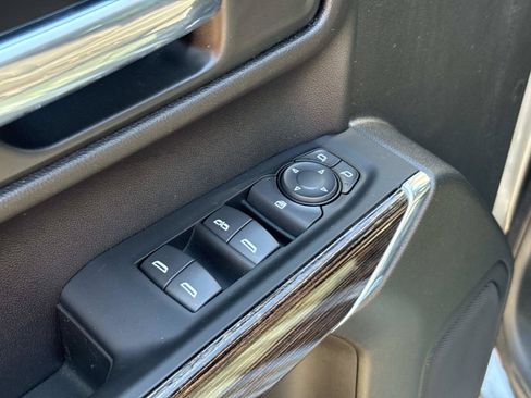 Used 2021 GMC Sierra 1500 Elevation w/ X31 Off-Road Package AWD/4WD image 14