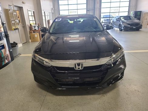 Used 2018 Honda Accord LX image 3