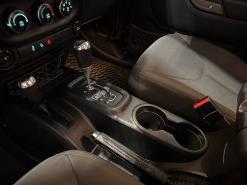 Used 2016 Jeep Wrangler Unlimited Sport w/ Quick Order Package 24S image 19