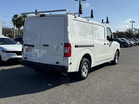 Used 2021 Nissan NV 2500 SV image 4