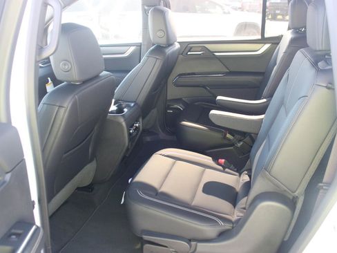 New 2025 GMC Acadia Elevation w/ Elevation Premium Package image 14