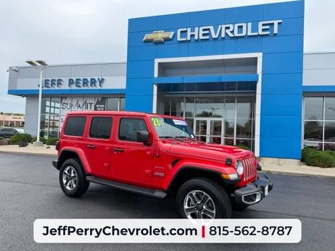 Used 2023 Jeep Wrangler Unlimited Sahara w/ LED Lighting Group AWD/4WD image 1