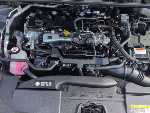 Certified 2023 Toyota Prius LE image 30