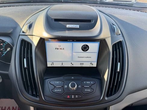 Used 2016 Ford Escape SE w/ Equipment Group 201A image 16