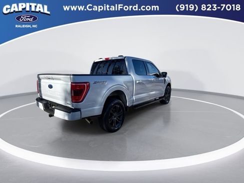 Certified 2022 Ford F150 XLT w/ Equipment Group 302A High image 8