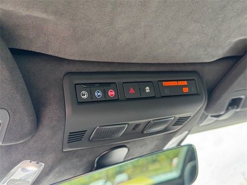 Used 2022 Chevrolet Corvette Stingray Premium Conv w/ Z51 Performance Package image 23