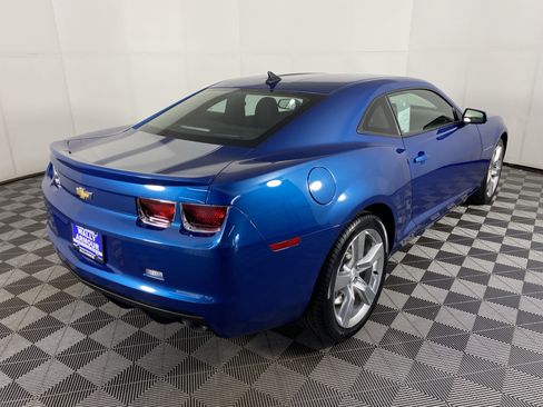 Used 2010 Chevrolet Camaro SS w/ RS Package RWD image 4