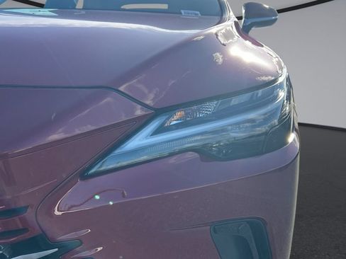 Used 2025 Lexus RX 350 FWD w/ Technology Package image 30
