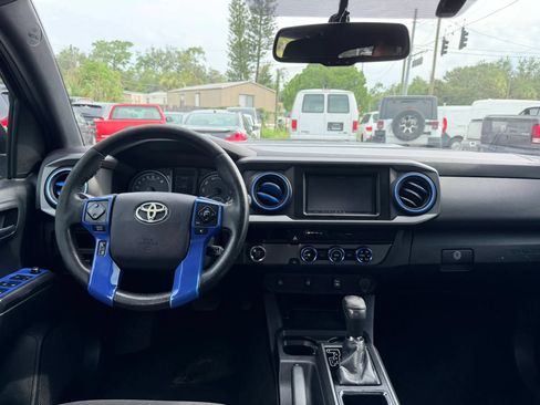 Used 2016 Toyota Tacoma TRD Sport w/ Towing Package RWD image 15