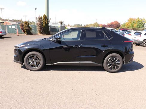 Used 2026 Toyota bZ AWD/4WD image 8
