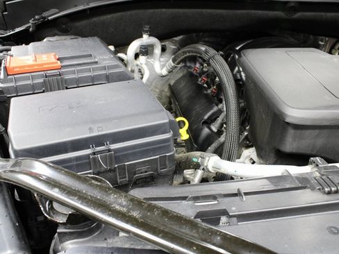 Used 2024 Chevrolet Tahoe Z71 image 30