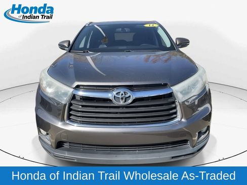 Used 2014 Toyota Highlander Limited image 5