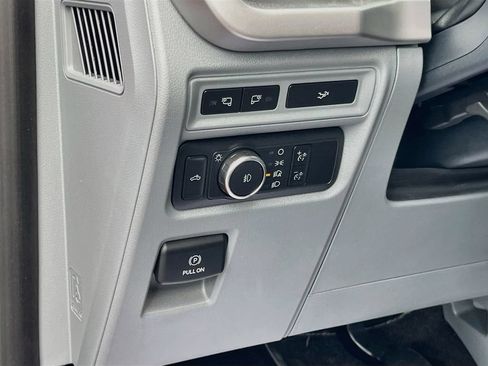 Used 2022 Ford F150 XLT w/ Equipment Group 302A High AWD/4WD image 10