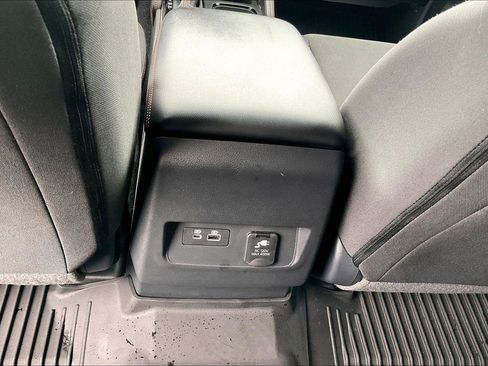 Certified 2025 Nissan Frontier PRO-4X w/ Pro Convenience Package AWD/4WD image 34