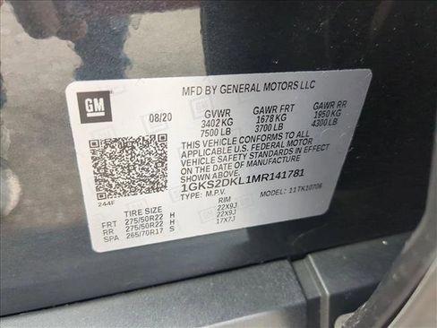 Used 2021 GMC Yukon Denali w/ Denali Premium Package image 28