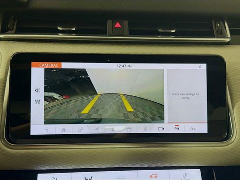 Used 2020 Land Rover Range Rover Velar R-Dynamic S AWD/4WD image 17