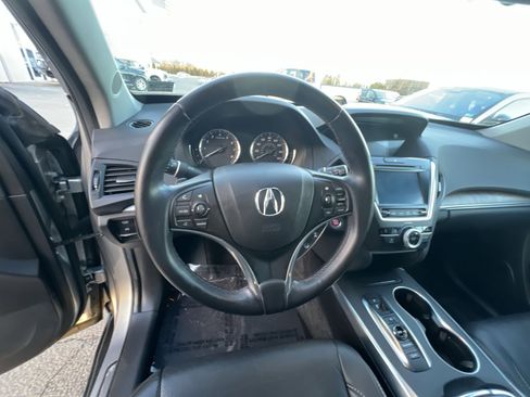 Used 2020 Acura MDX SH-AWD w/ Technology Package image 16