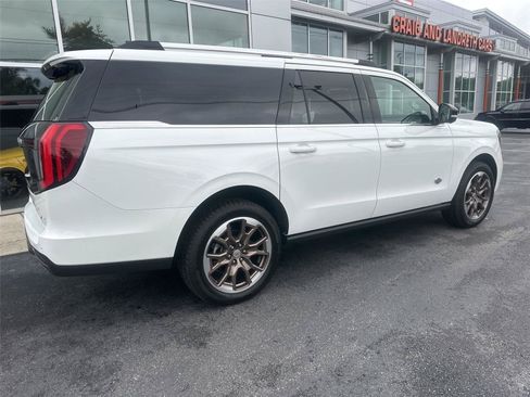 Used 2026 Ford Expedition Max King Ranch AWD/4WD image 5