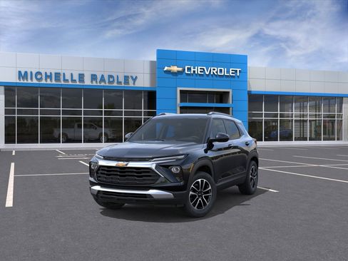 New 2026 Chevrolet TrailBlazer LT FWD image 8