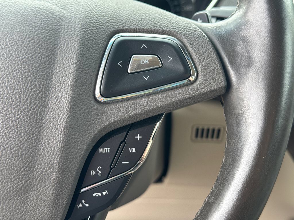 Used 2018 Lincoln MKX Reserve w/ Driver Assistance Package FWD image 28