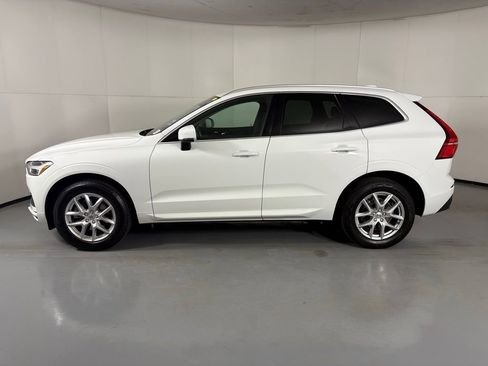 Used 2020 Volvo XC60 T5 Momentum FWD image 5
