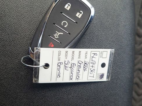 Used 2024 Chevrolet Equinox LT image 21