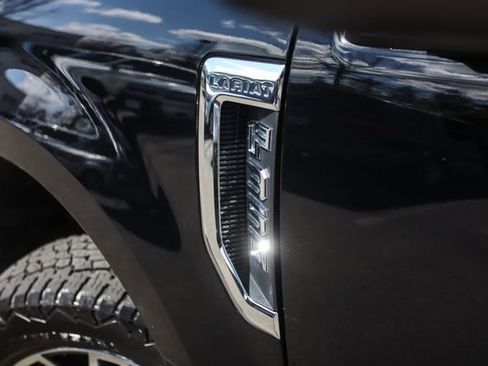 Used 2017 Ford F350 Lariat w/ Lariat Ultimate Package AWD/4WD image 43